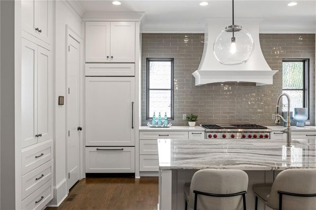 2623 Green Meadows Lane NE, Brookhaven, GA 30319