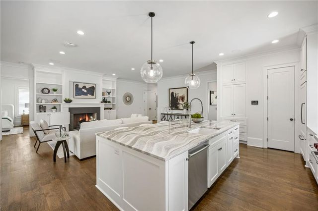 2623 Green Meadows Lane NE, Brookhaven, GA 30319