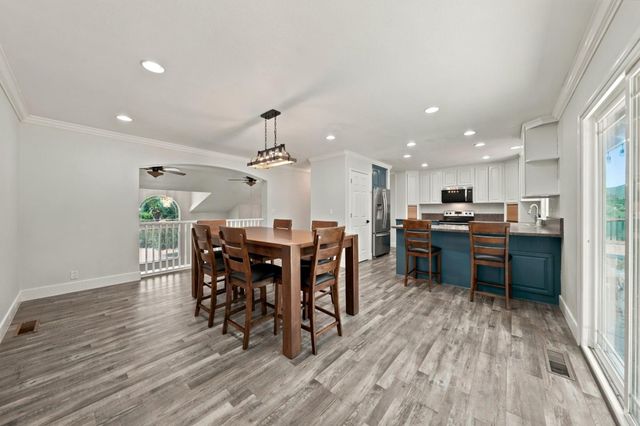 9932 Fairway Drive, Kelseyville, CA 95451