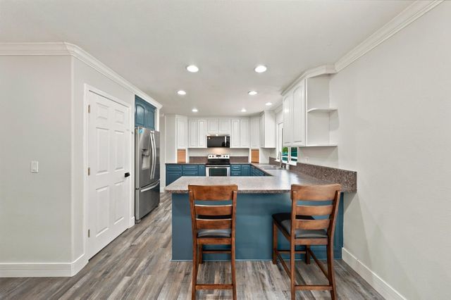 9932 Fairway Drive, Kelseyville, CA 95451