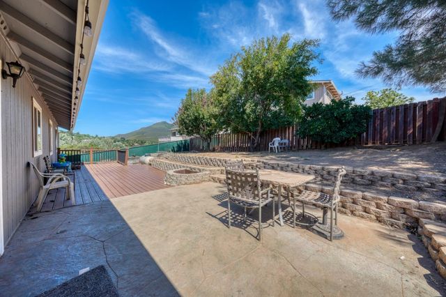 9932 Fairway Drive, Kelseyville, CA 95451