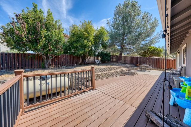 9932 Fairway Drive, Kelseyville, CA 95451