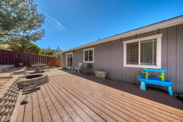 9932 Fairway Drive, Kelseyville, CA 95451