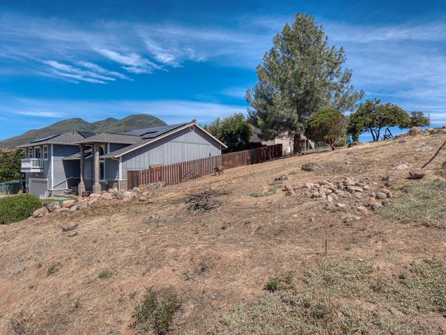 9932 Fairway Drive, Kelseyville, CA 95451