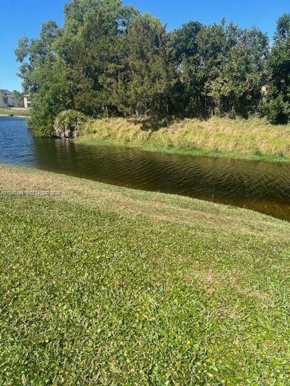 135 Brier Cir 0, Jupiter, FL 33458