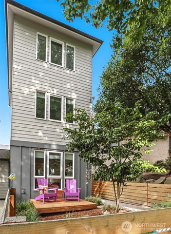 5513 B 6th Avenue NW, Seattle, WA 98107