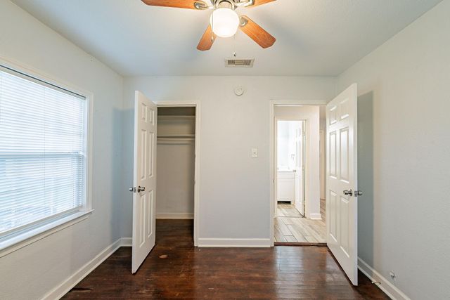 4306 Groton Drive, Houston, TX 77047