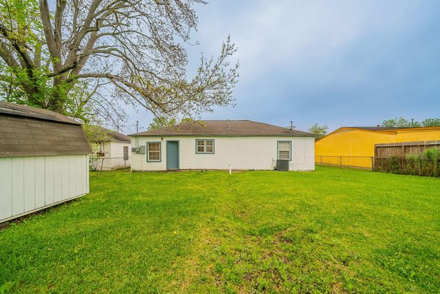 4306 Groton Drive, Houston, TX 77047