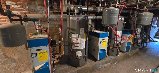 166 Affleck Street, Hartford, CT 06106