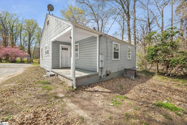 173 S Cleveland Park Drive, Spartanburg, SC 29303