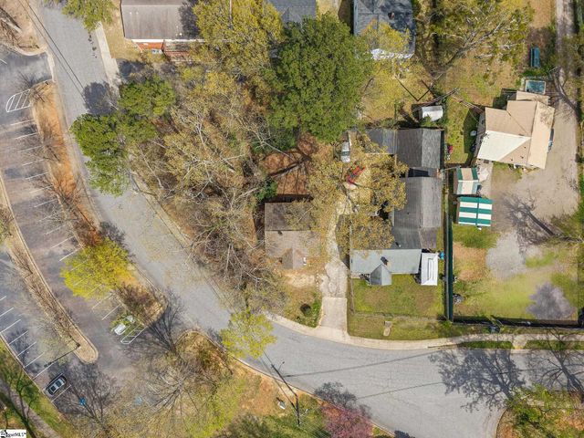 173 S Cleveland Park Drive, Spartanburg, SC 29303