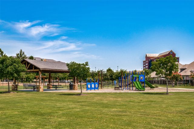 12966 Wymeth Drive, Farmers Branch, TX 75234