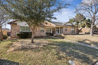 3003 Kathleen Lane, Euless, TX 76039