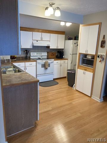 2-7 High Gate Trail, Perinton, NY 14450