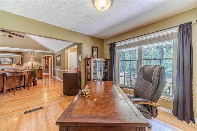 2272 Kimberley Way, Snellville, GA 30078