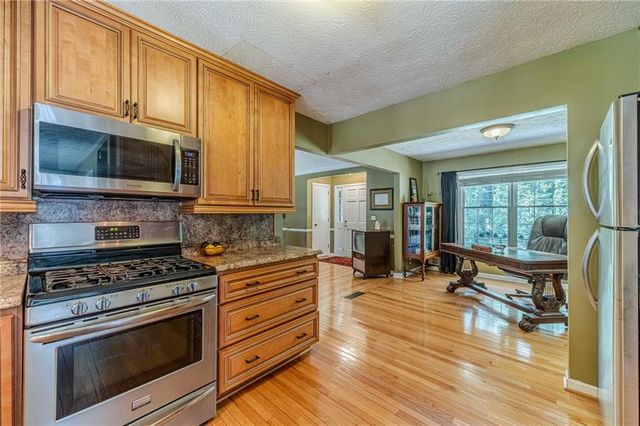 2272 Kimberley Way, Snellville, GA 30078