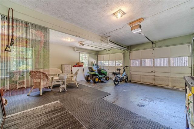 2272 Kimberley Way, Snellville, GA 30078