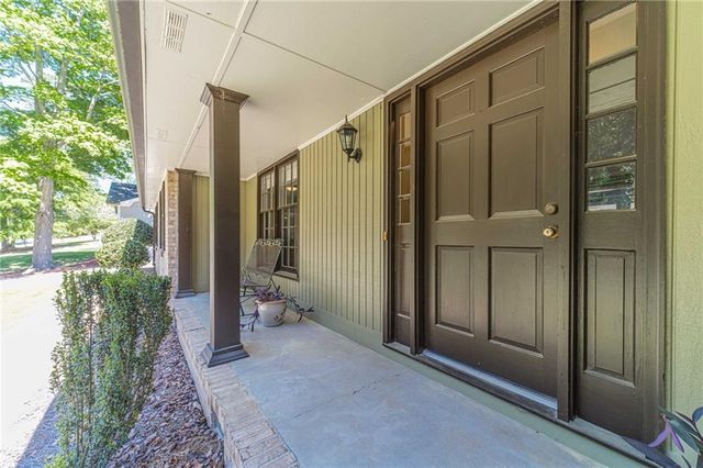 2272 Kimberley Way, Snellville, GA 30078