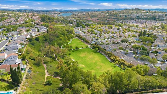 21375 Amora, Mission Viejo, CA 92692