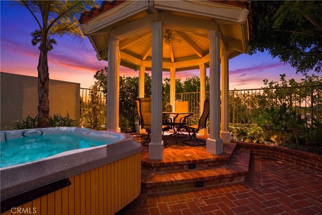21375 Amora, Mission Viejo, CA 92692