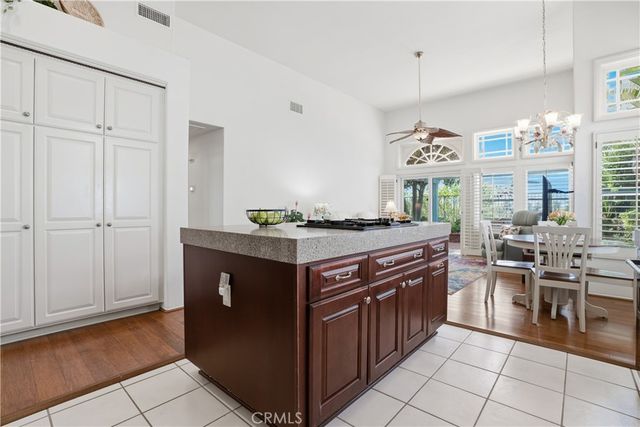 21375 Amora, Mission Viejo, CA 92692