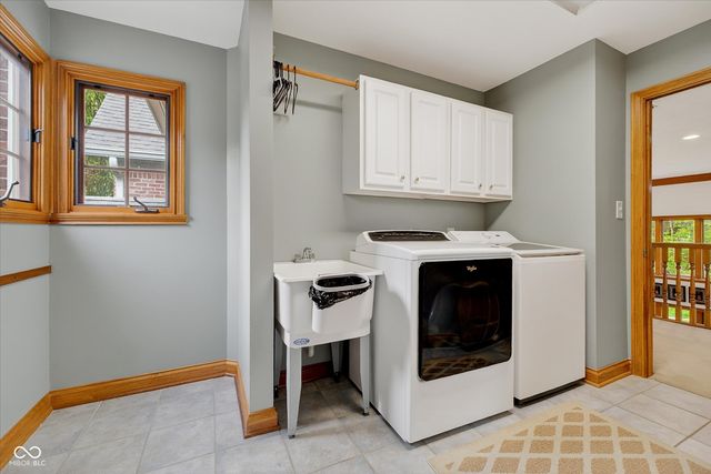 7144 Nile Ridge Court, Indianapolis, IN 46236