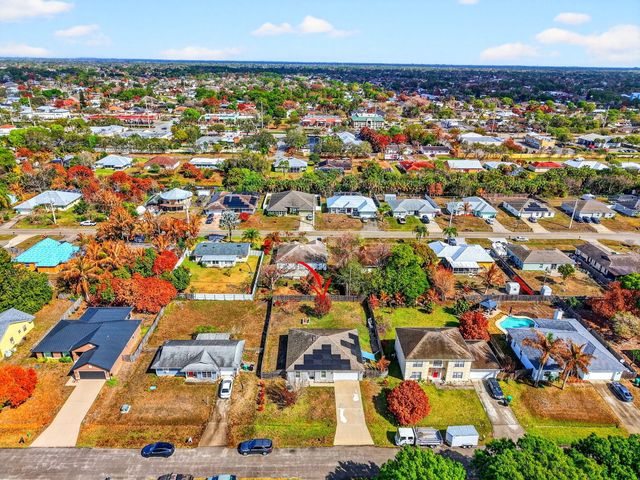 225 SW Statler Avenue, Port St. Lucie, Port St Lucie, FL 34984