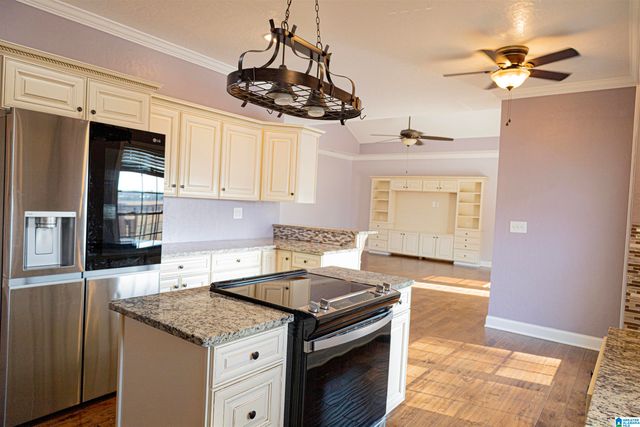 115 LANDS END ROAD, Lincoln, AL 35096