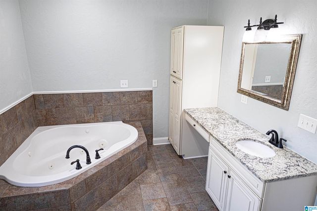 115 LANDS END ROAD, Lincoln, AL 35096