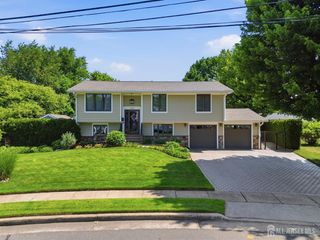1453 Tooz Place, South Plainfield, NJ 07080