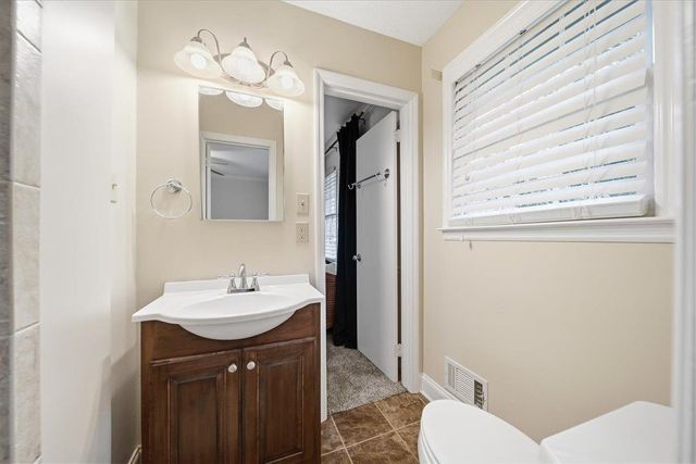 494 Royal Oak Drive, Spartanburg, SC 29302