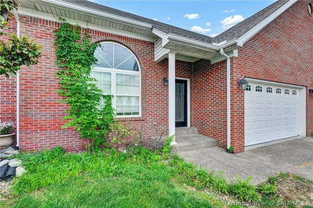 2922 River Heritage Trail, Jeffersonville, IN 47130