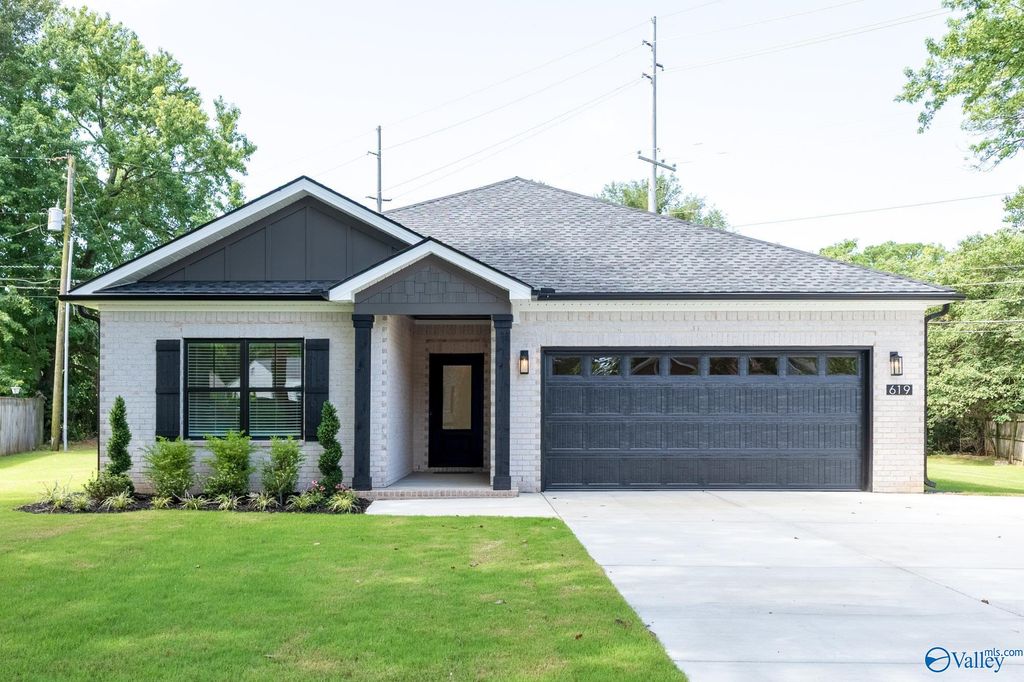 619 Auburn Avenue, Huntsville, AL 35801