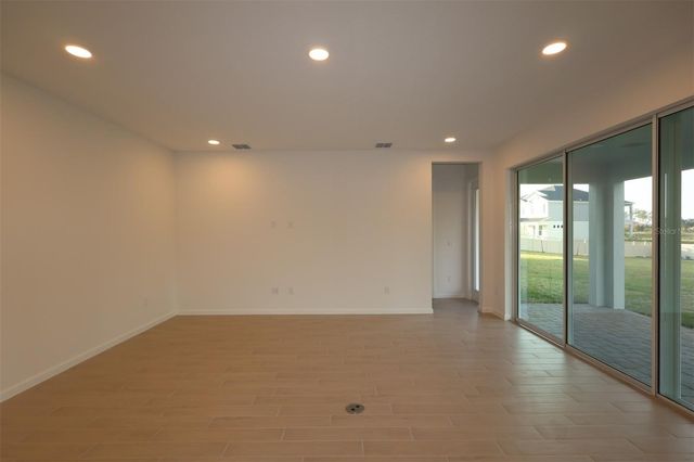 5426 PARK GUELL STREET, St Cloud, FL 34771