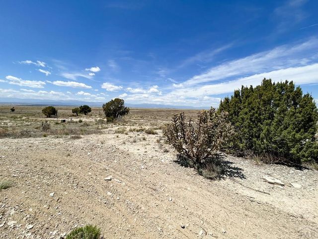 307 S Montecito Dr, Pueblo West, CO 81007
