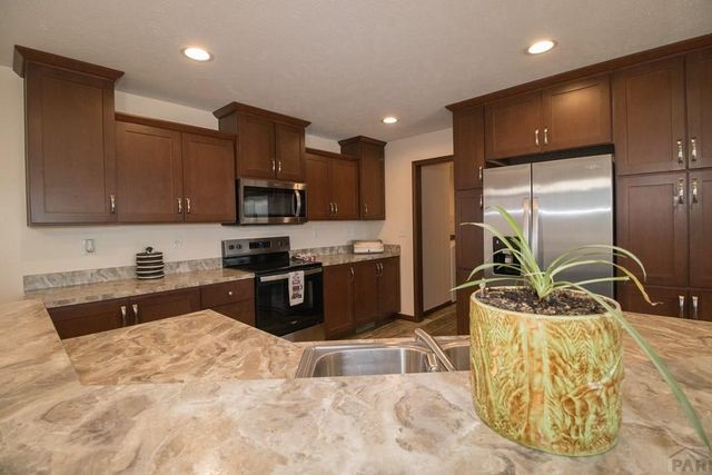307 S Montecito Dr, Pueblo West, CO 81007