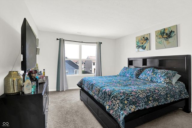 4061 Sedgewick Lane, Columbus, IN 47201