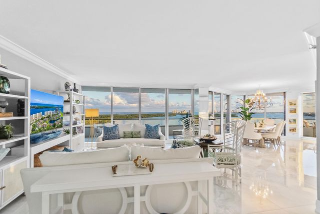 100 Lakeshore Drive 1453, North Palm Beach, FL 33408