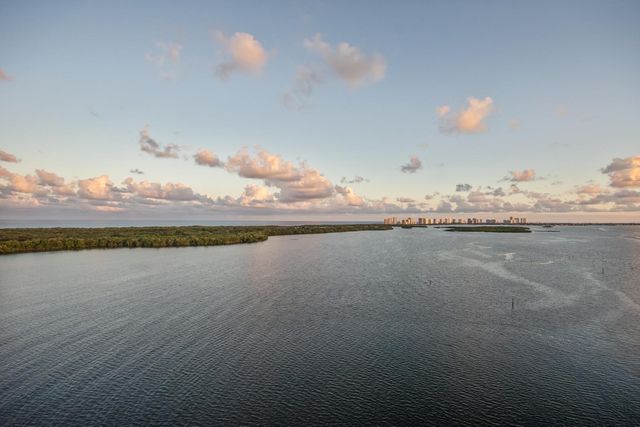 100 Lakeshore Drive 1453, North Palm Beach, FL 33408