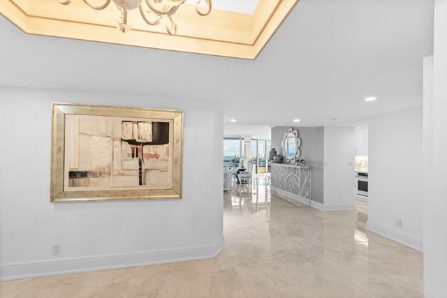 100 Lakeshore Drive 1453, North Palm Beach, FL 33408