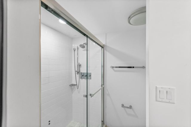 100 Lakeshore Drive 1453, North Palm Beach, FL 33408