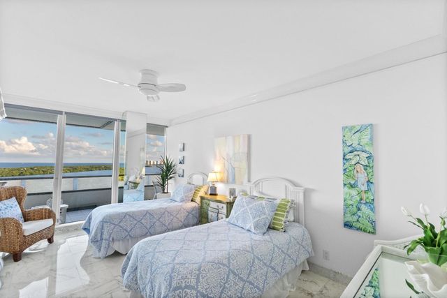 100 Lakeshore Drive 1453, North Palm Beach, FL 33408