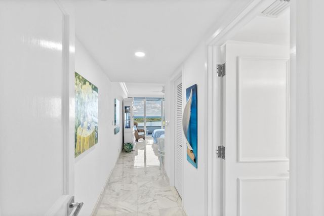 100 Lakeshore Drive 1453, North Palm Beach, FL 33408