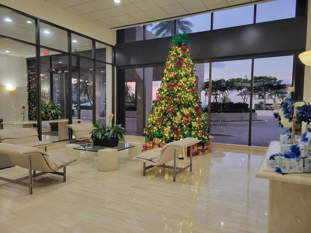 100 Lakeshore Drive 1453, North Palm Beach, FL 33408