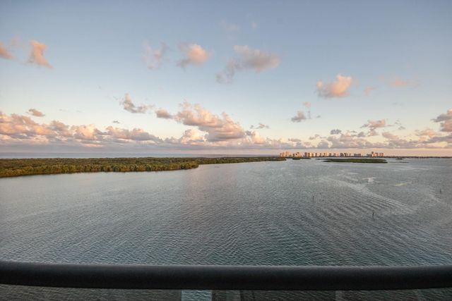 100 Lakeshore Drive 1453, North Palm Beach, FL 33408