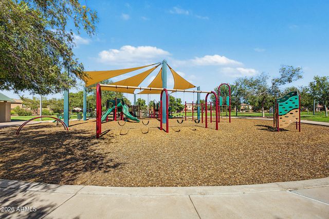 2651 E LE GRAND Loop, Chandler, AZ 85286