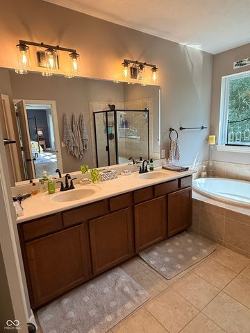 6781 Linden Woods Drive, Avon, IN 46123