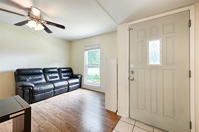 438 Woodhurst Drive, Coppell, TX 75019