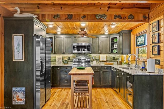 450 Pat Irwin Road, Pilot Mountain, NC 27041