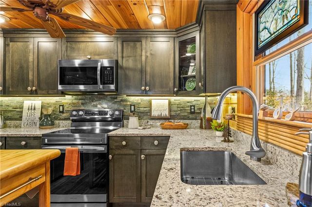 450 Pat Irwin Road, Pilot Mountain, NC 27041